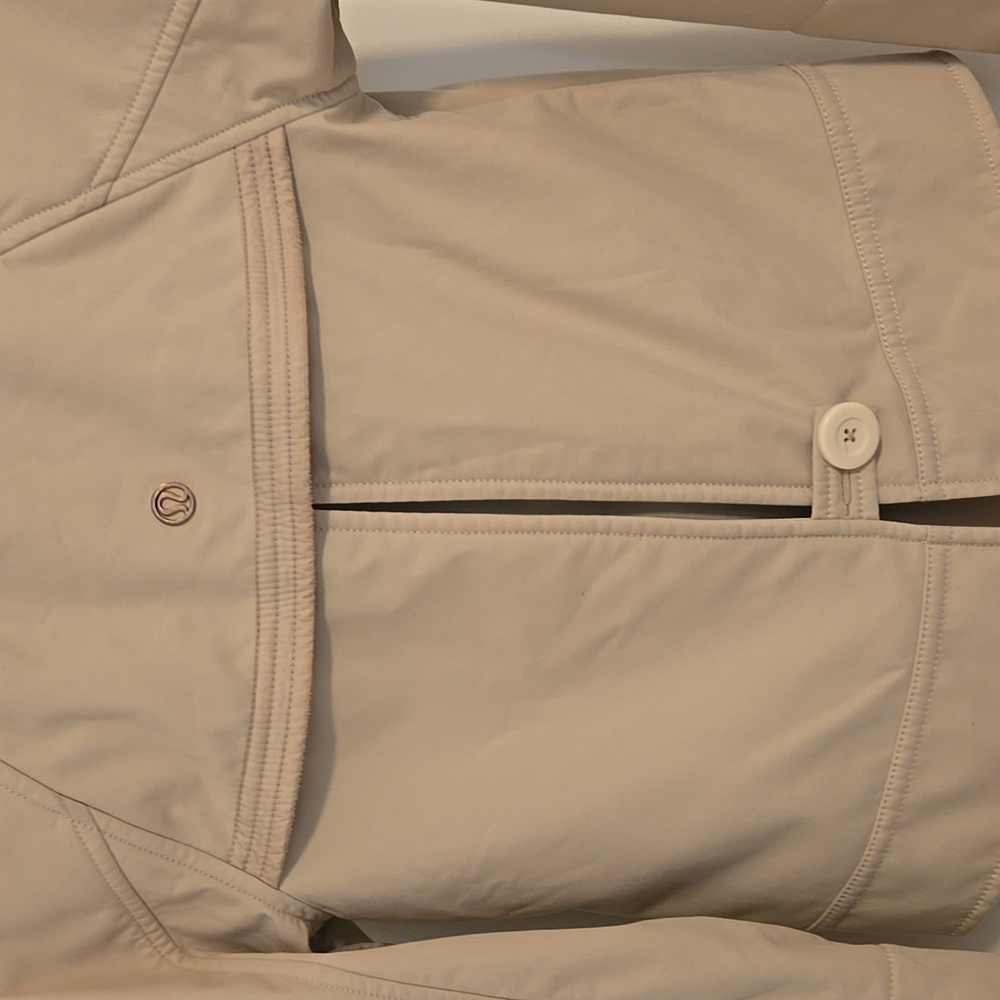 Lululemon Coco Shell Peacoat - Picture 4 of 6